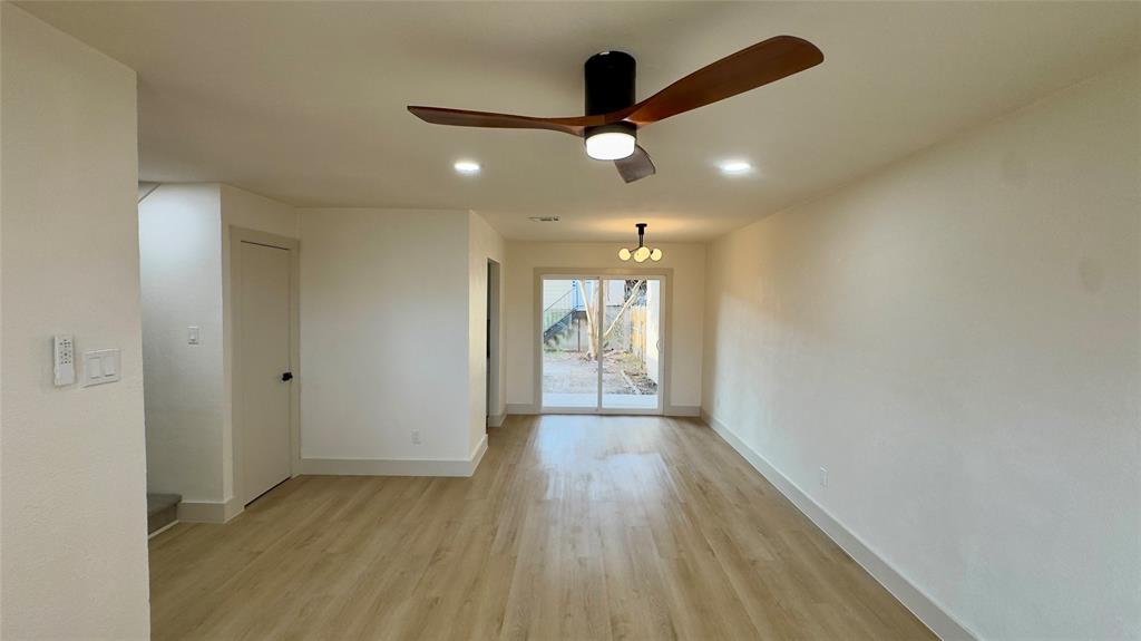 Centre Villa - Residential