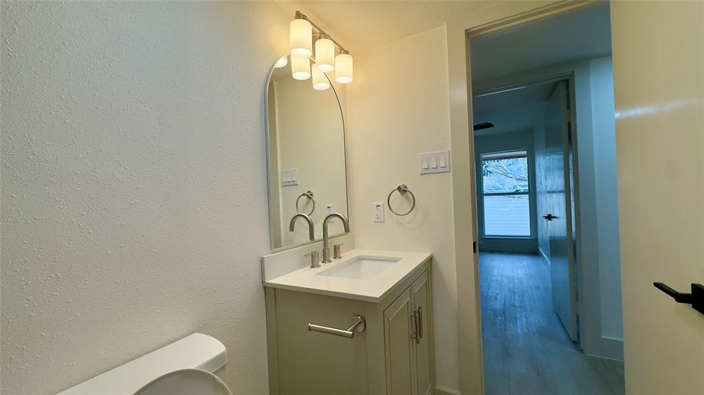 Centre Villa - Residential