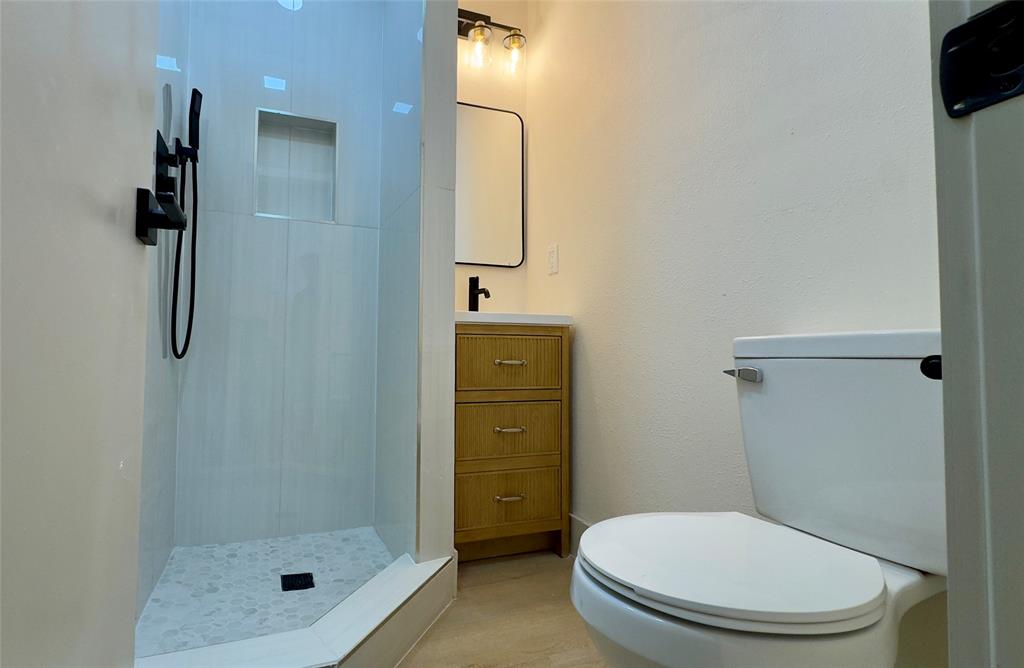 Centre Villa - Residential