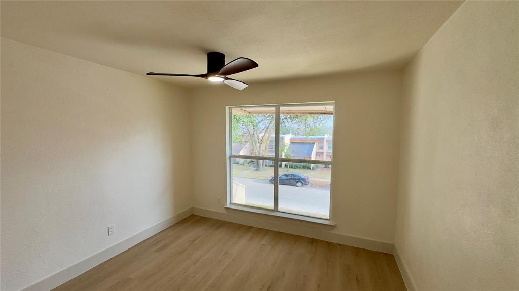 Centre Villa - Residential