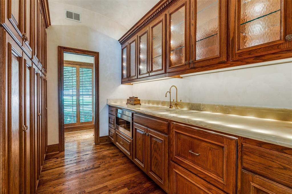 Broadmoor Park - Residential