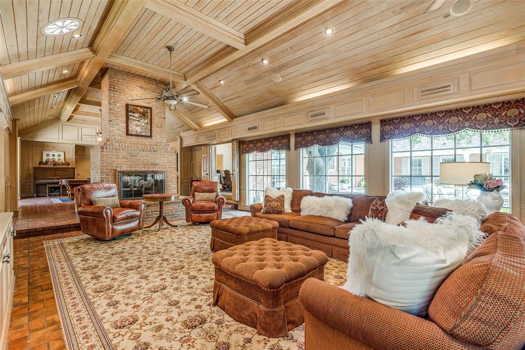 Broadmoor Park - Residential