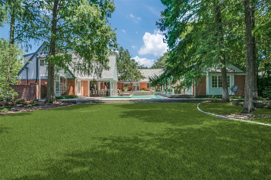 Broadmoor Park - Residential