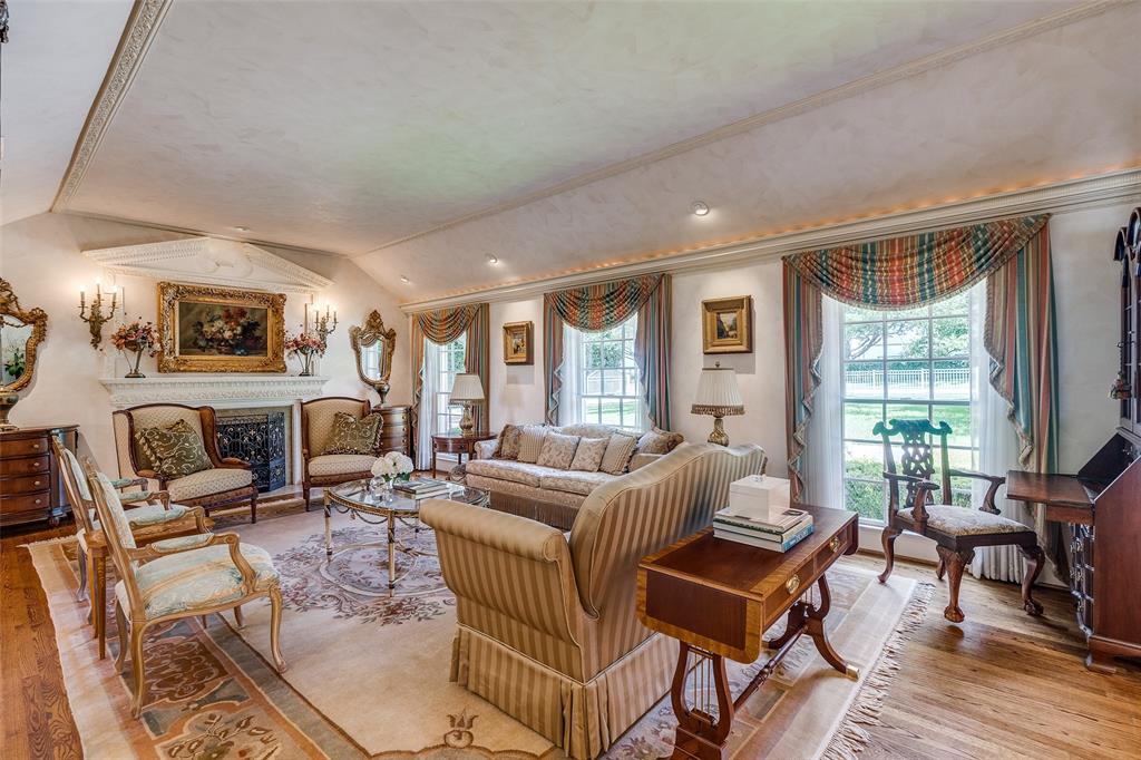 Broadmoor Park - Residential