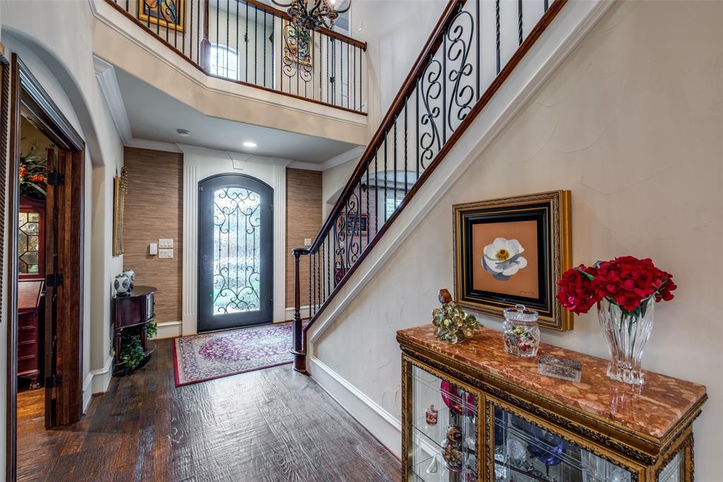 6111 Palo Pinto Avenue