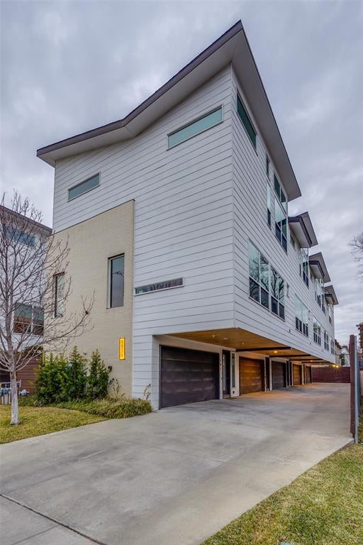 5915 Lindell Avenue 105
