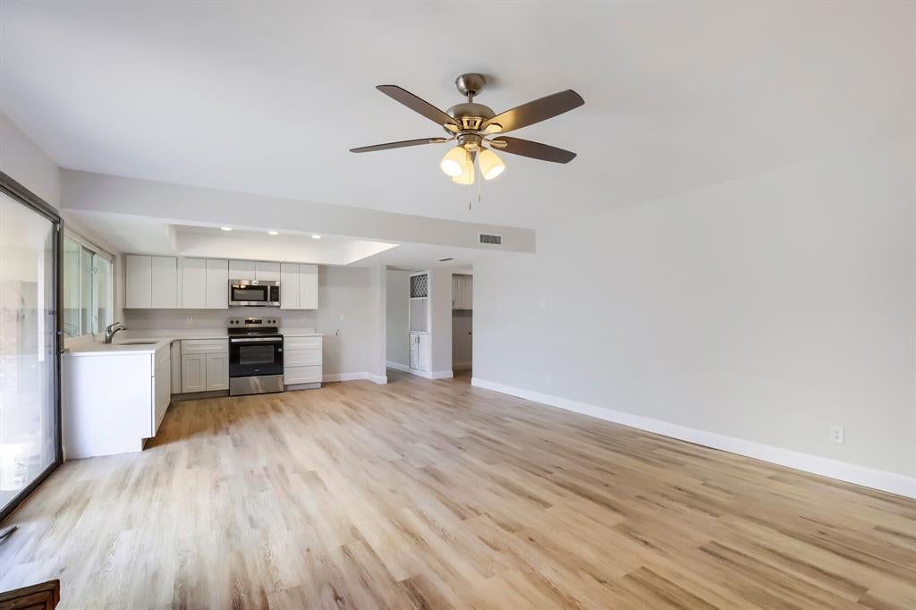 815 Fleming Trail