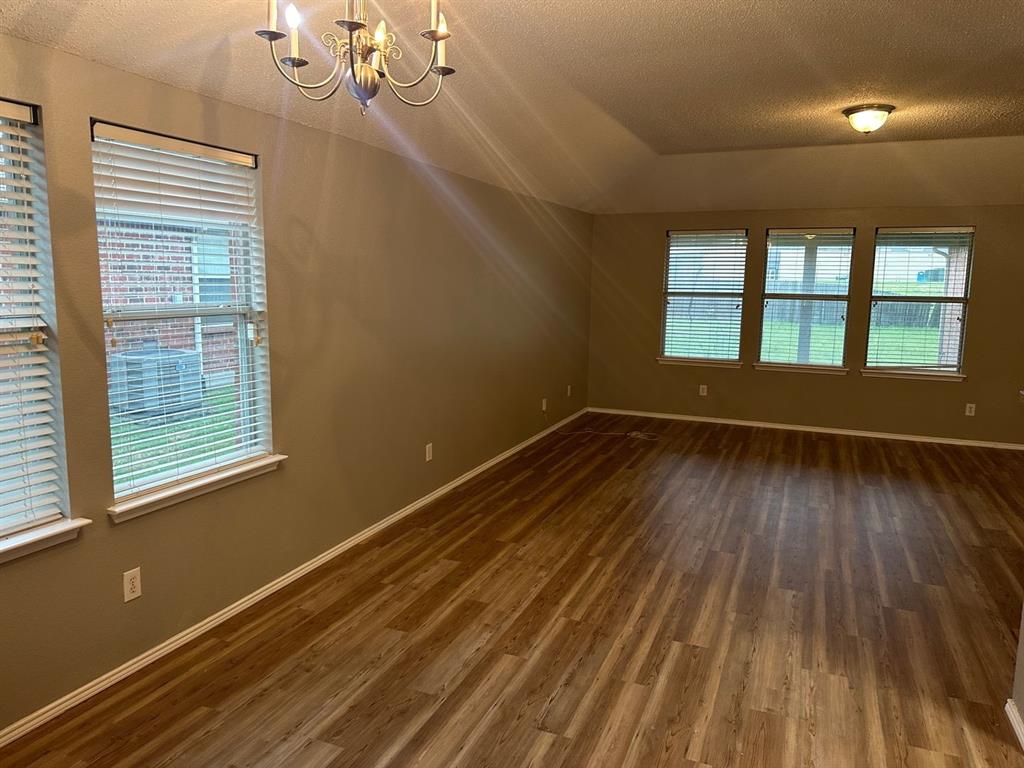 308 Chinaberry Trail