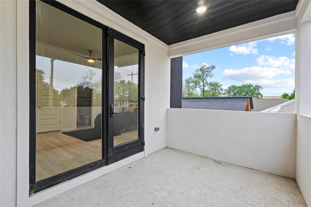 Ervay Place - Residential