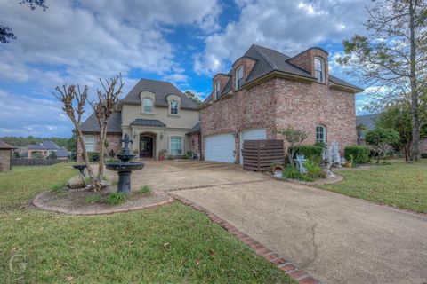 A home in Shreveport