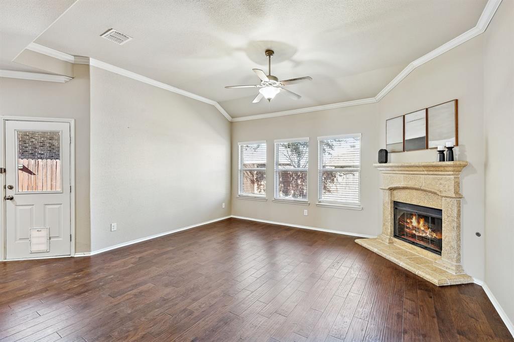 PRESTWYCK - Residential