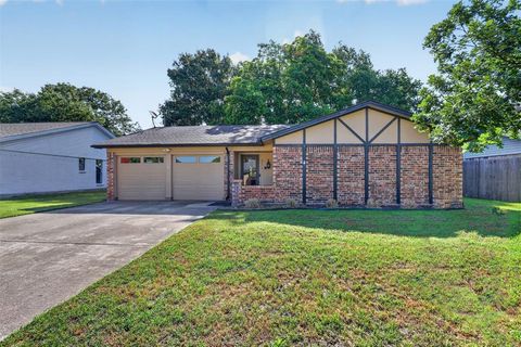 Photo of 6616 Brookdale Drive, Watauga, TX 76148 (MLS # 21255771)