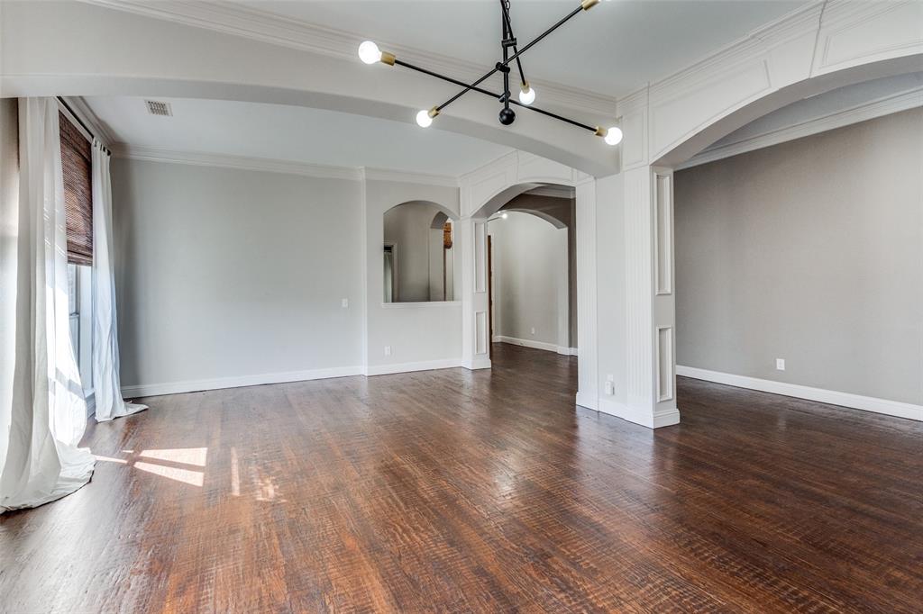 15596 Christopher Lane