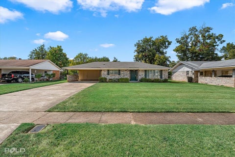 Tiny photo for 1919 Camille Street, Bossier City, LA 71112 (MLS # 21396631)