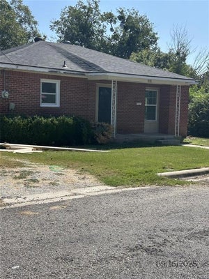 515 N DONNA ST, STEPHENVILLE, TX 76401 - Image 700fcf32b7703d523ee76957de8da26d/74659171