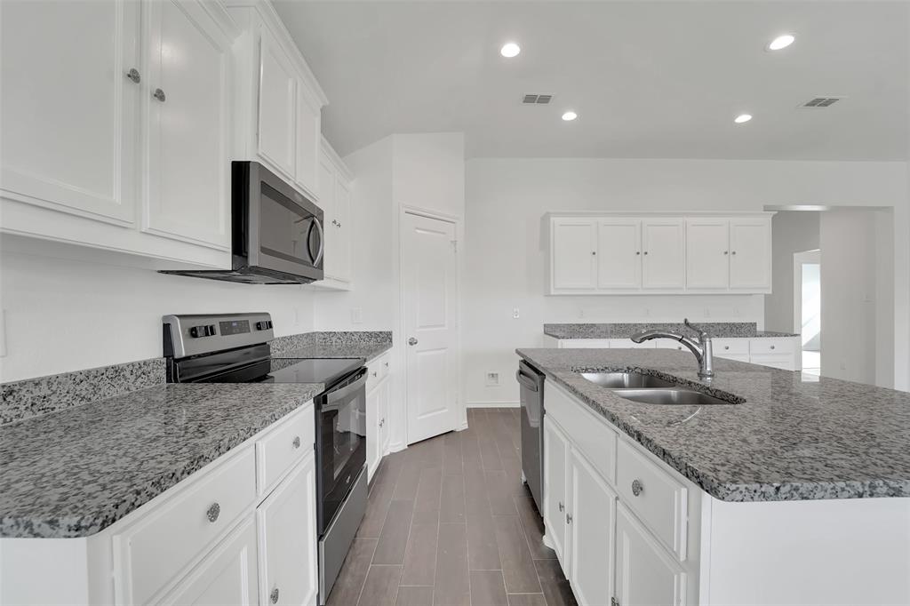 Rainbow Ridge - Residential