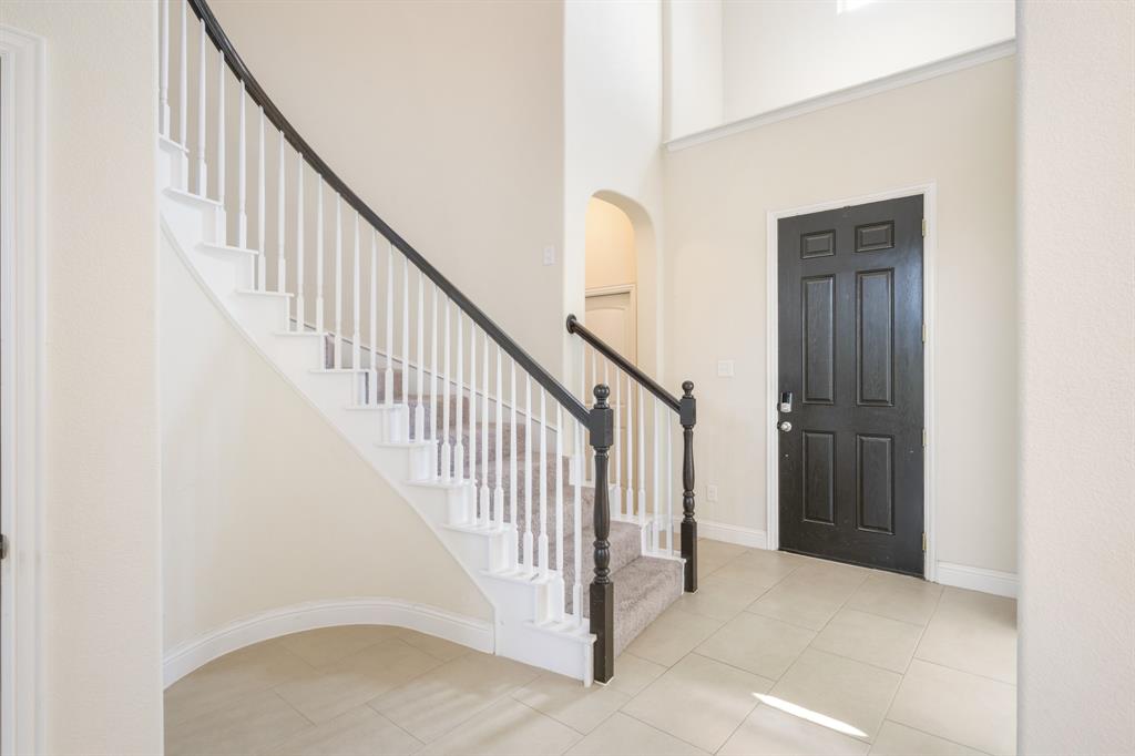 5105 Santa Rosa Drive