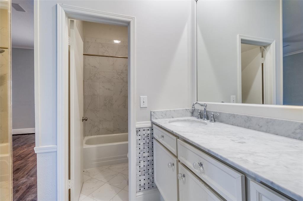 High Hollows Condo - Residential