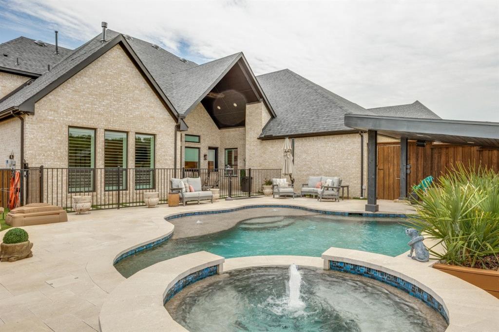 2511 Elaine Drive