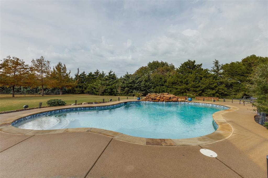 Wyndemere II - Residential