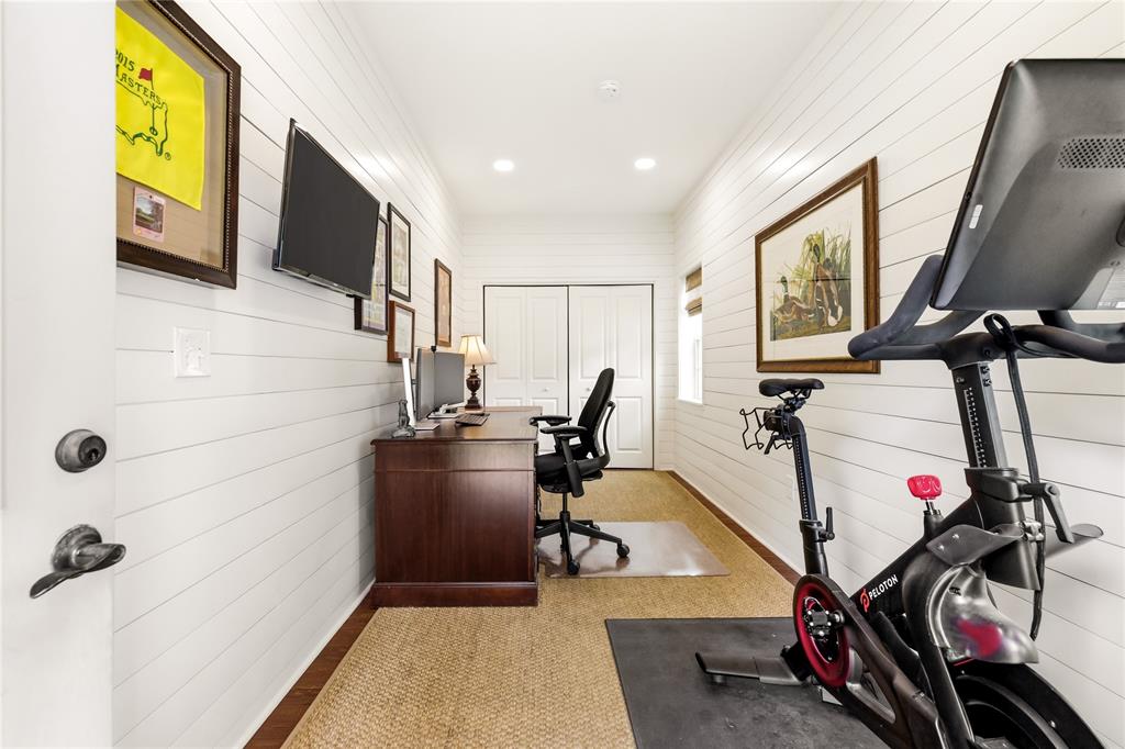 EAST INWOOD ESTATES - Residential