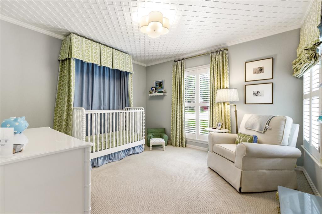 EAST INWOOD ESTATES - Residential