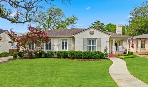 Photo of 8115 Chadbourne Road, Dallas, TX 75209 (MLS # 21244745)