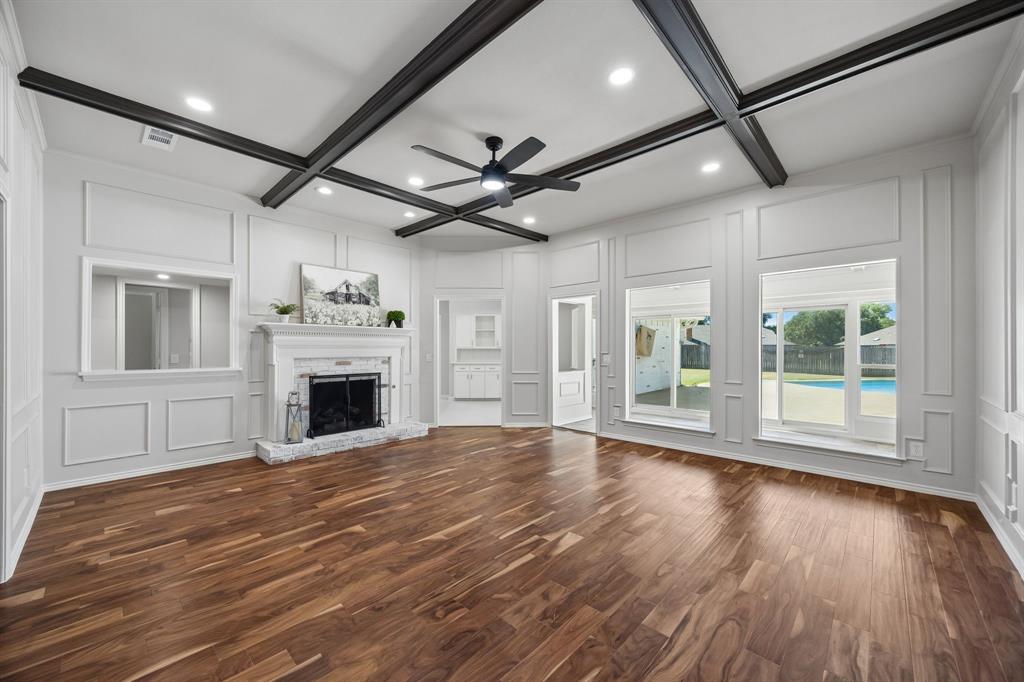 317 Pebble Knoll