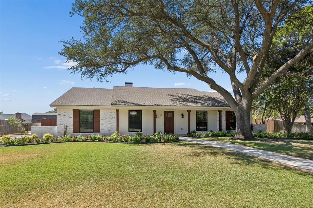 317 Pebble Knoll