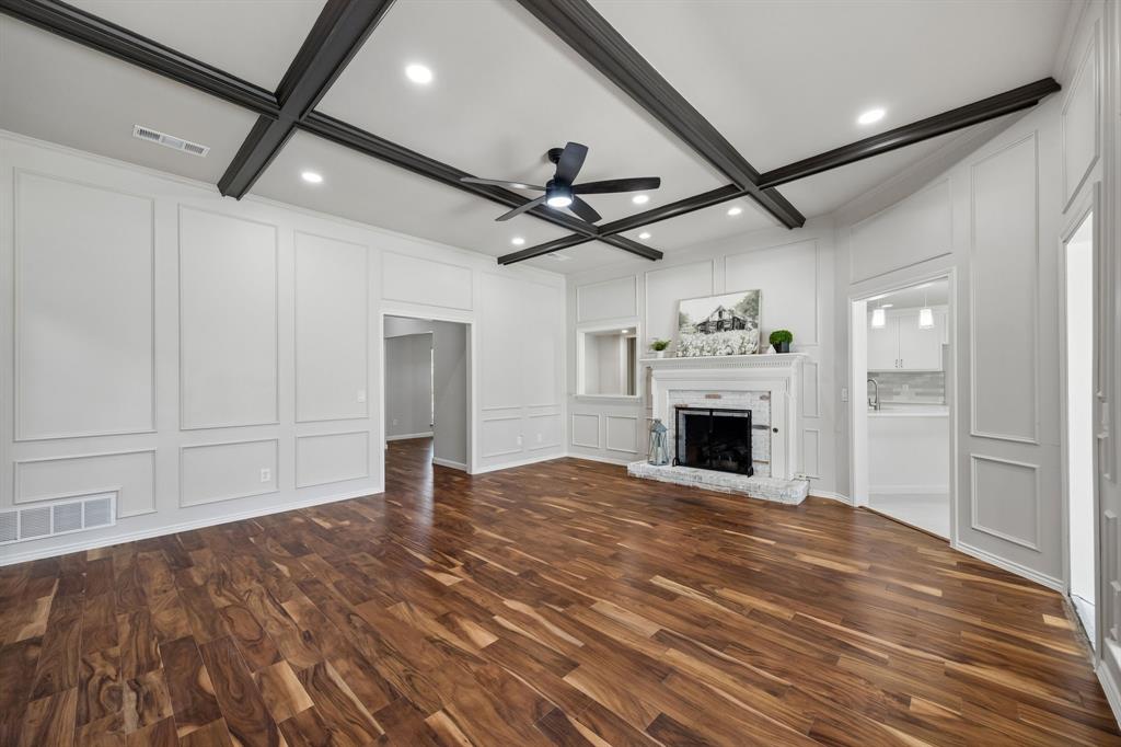 317 Pebble Knoll