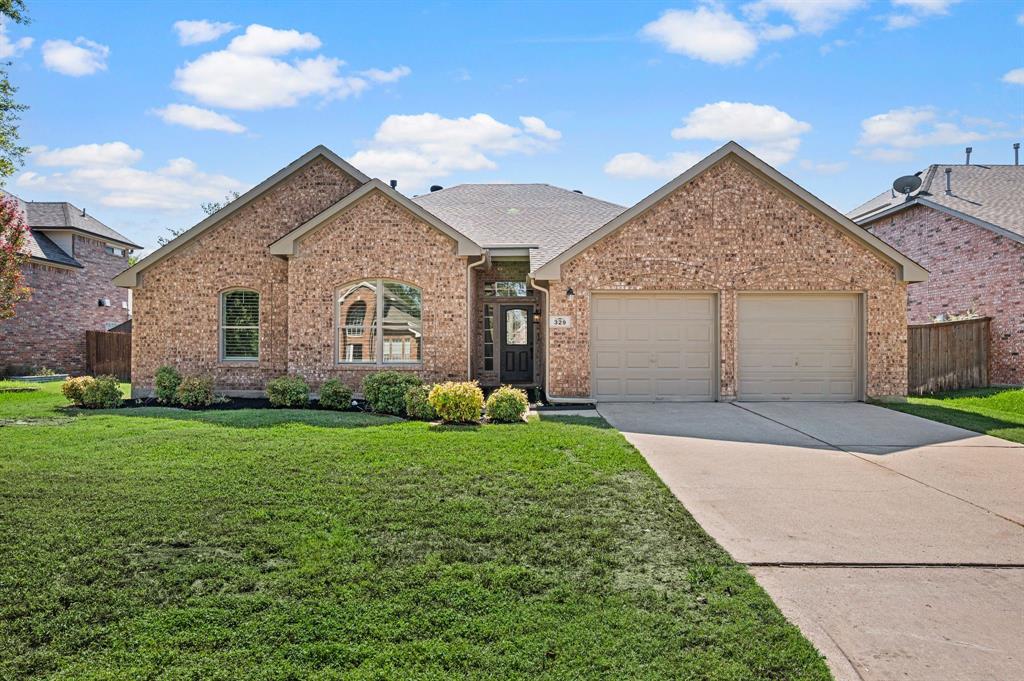329 Village Trail