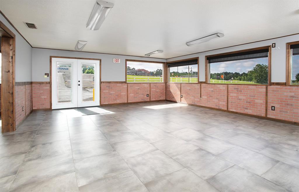 PARKER HILL RANCH SUBD - Commercial Sale