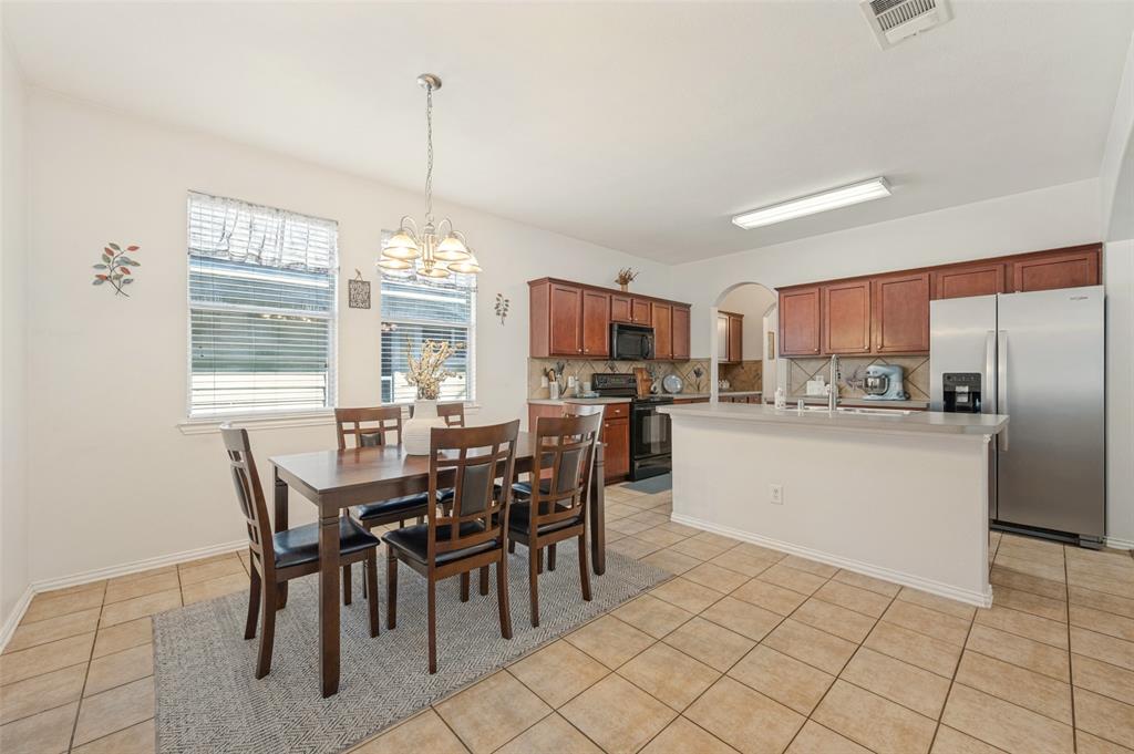 10021 Lexington Drive