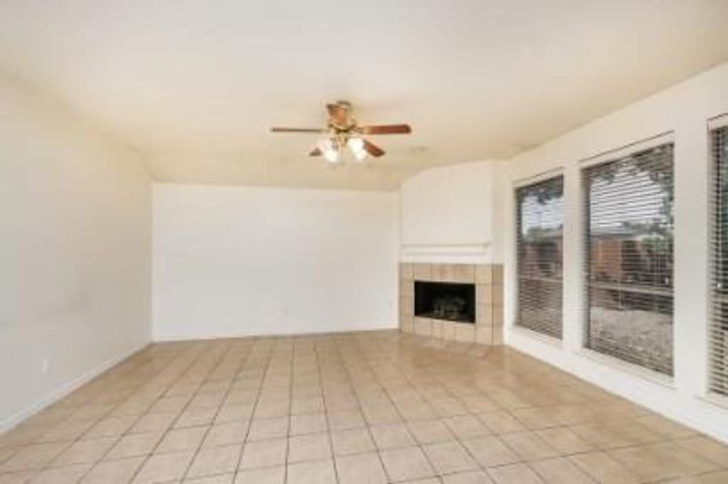 Photo of 2100 Cantura Drive, Mesquite, TX 75181 (MLS # 21073762)