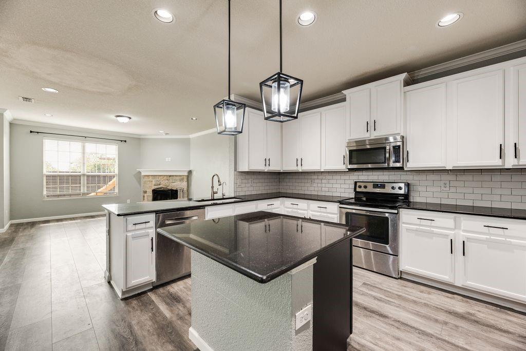 259 Saddlebrook Lane