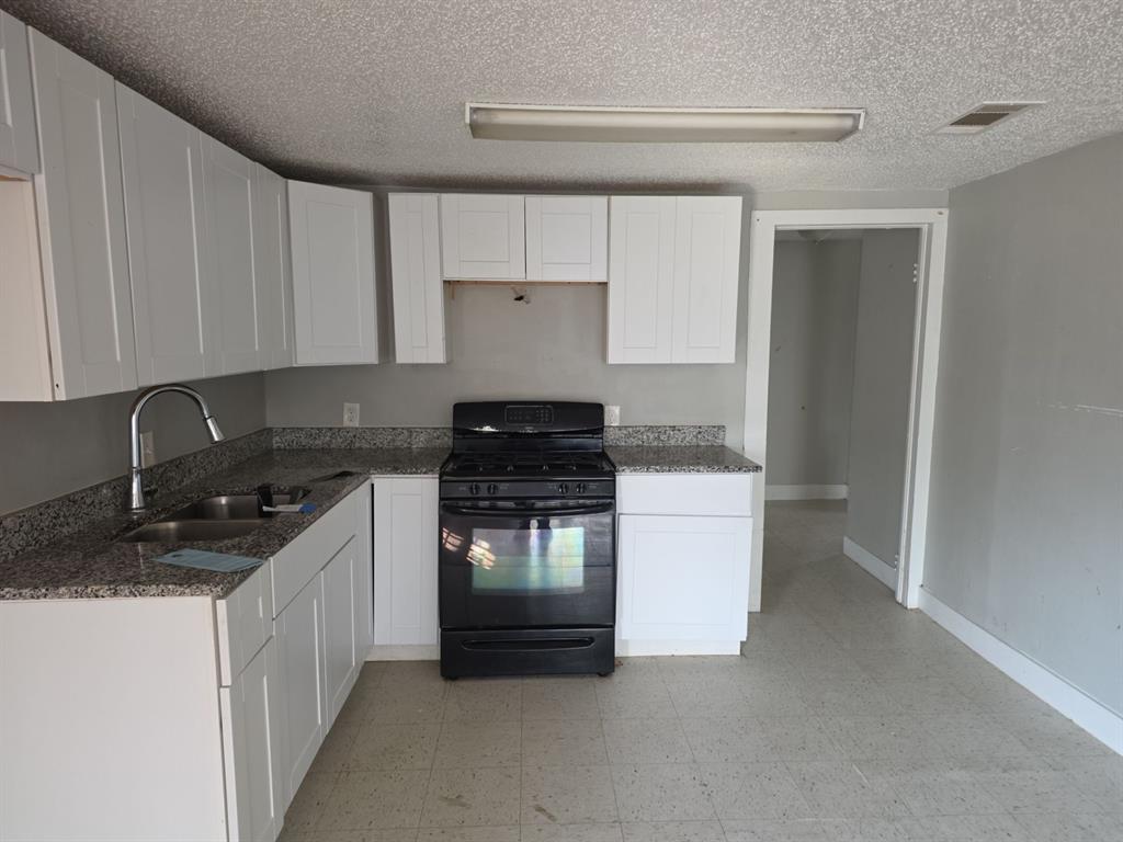 Snow 1 - Residential