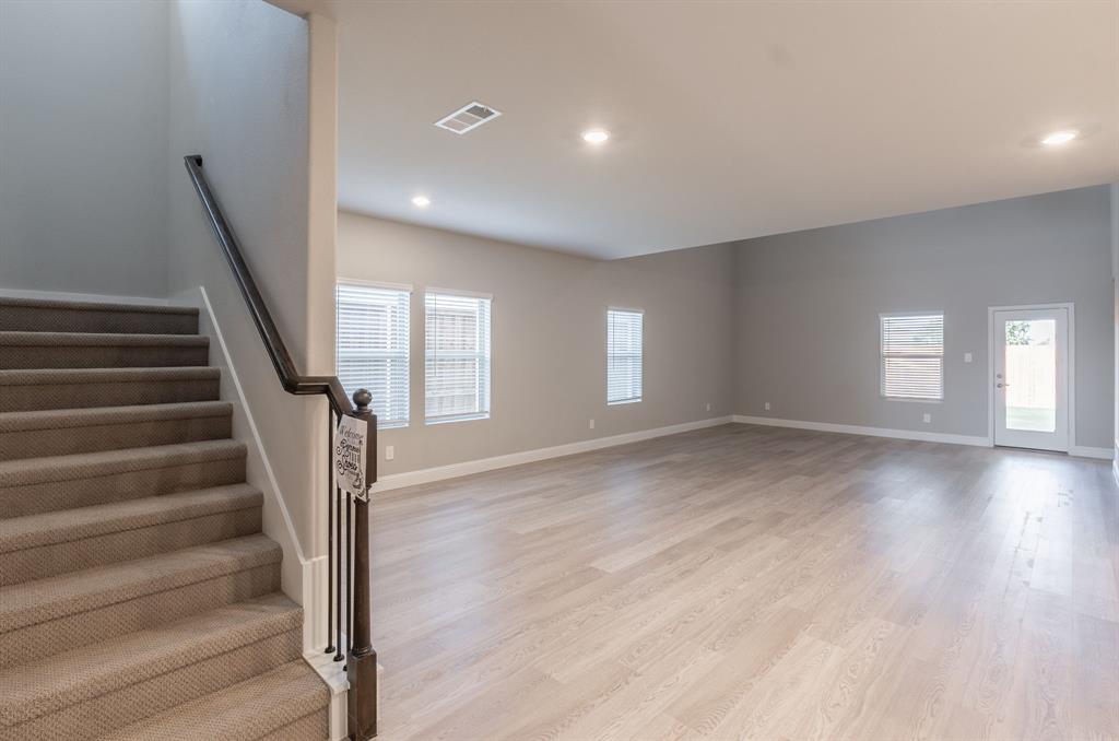 Simpson Crossing - Residential Lease