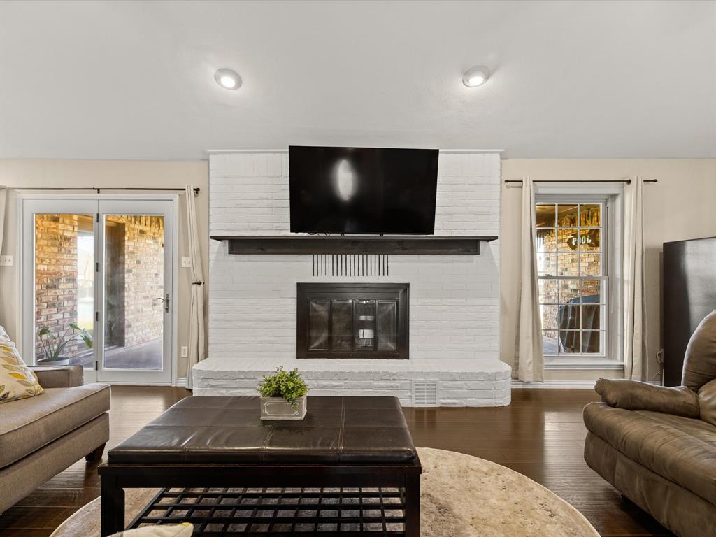 400 Brookview Drive