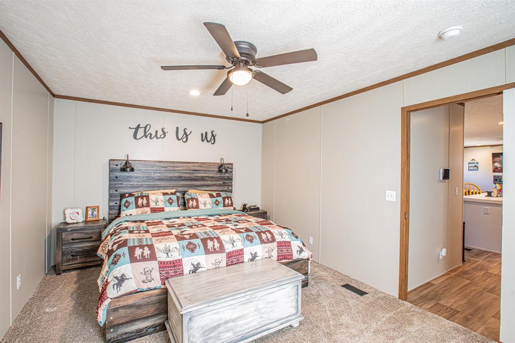 Runaway Bay Unit 5 - Residential