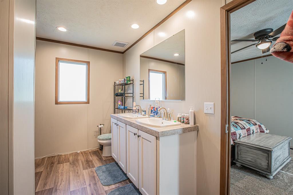 Runaway Bay Unit 5 - Residential