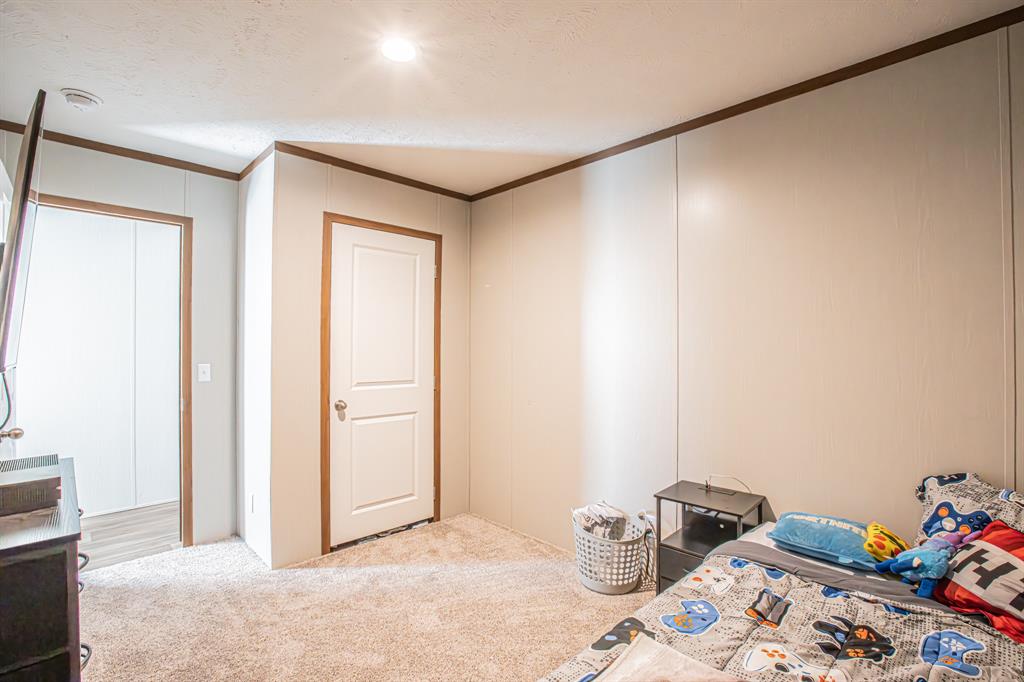 Runaway Bay Unit 5 - Residential