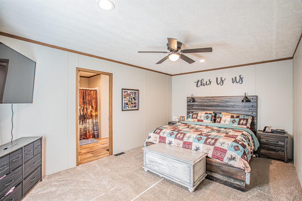 Runaway Bay Unit 5 - Residential