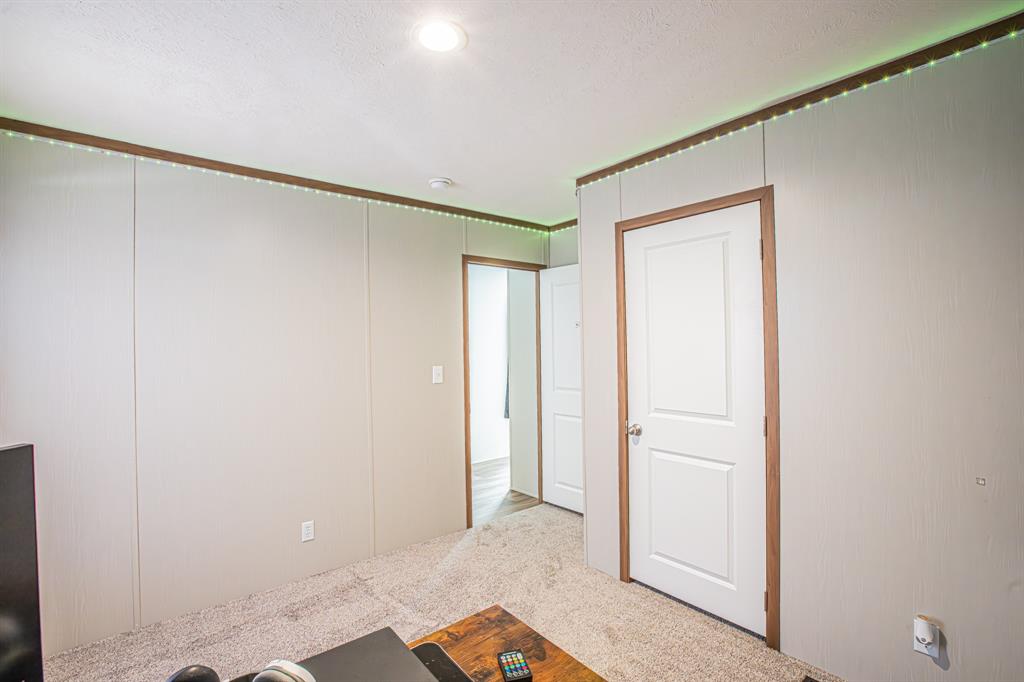 Runaway Bay Unit 5 - Residential