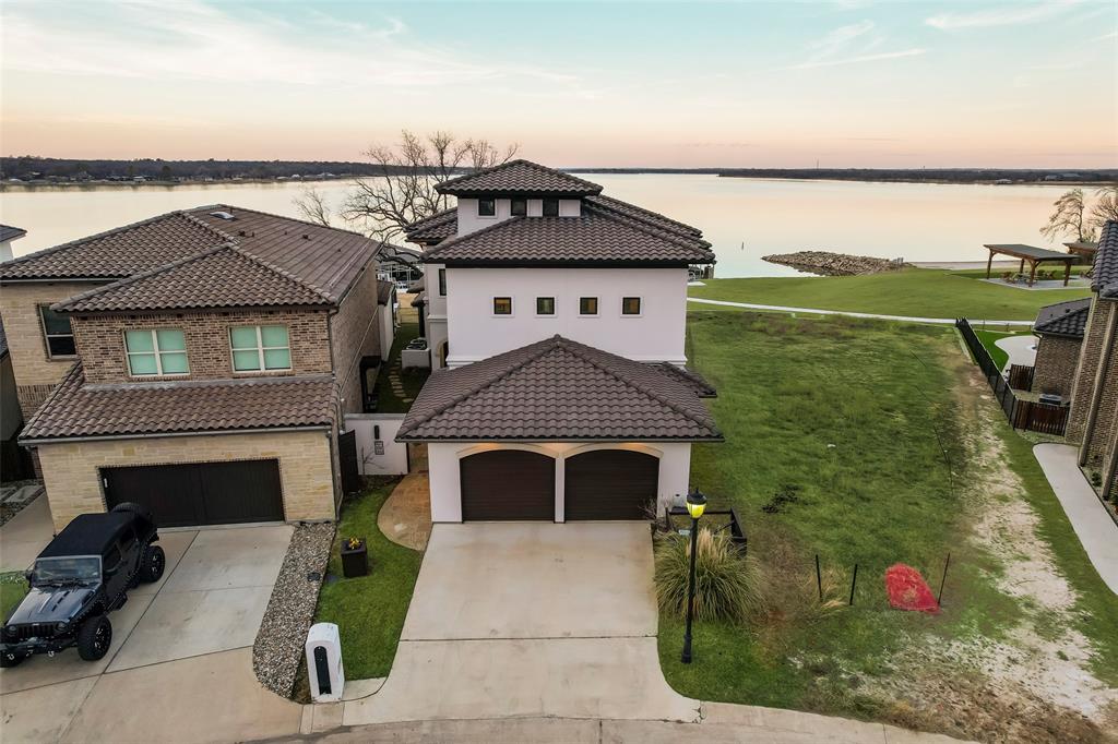 Resort On Eagle Mountain Lake - Residential