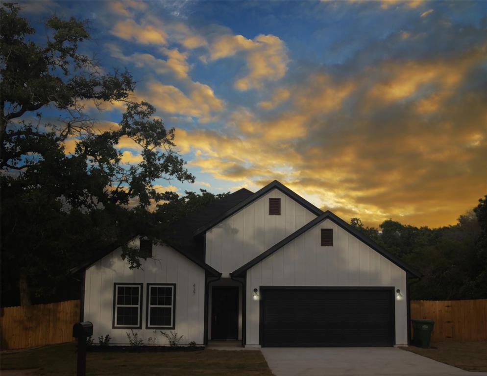 SPRING BRANCH ACRES - Residential