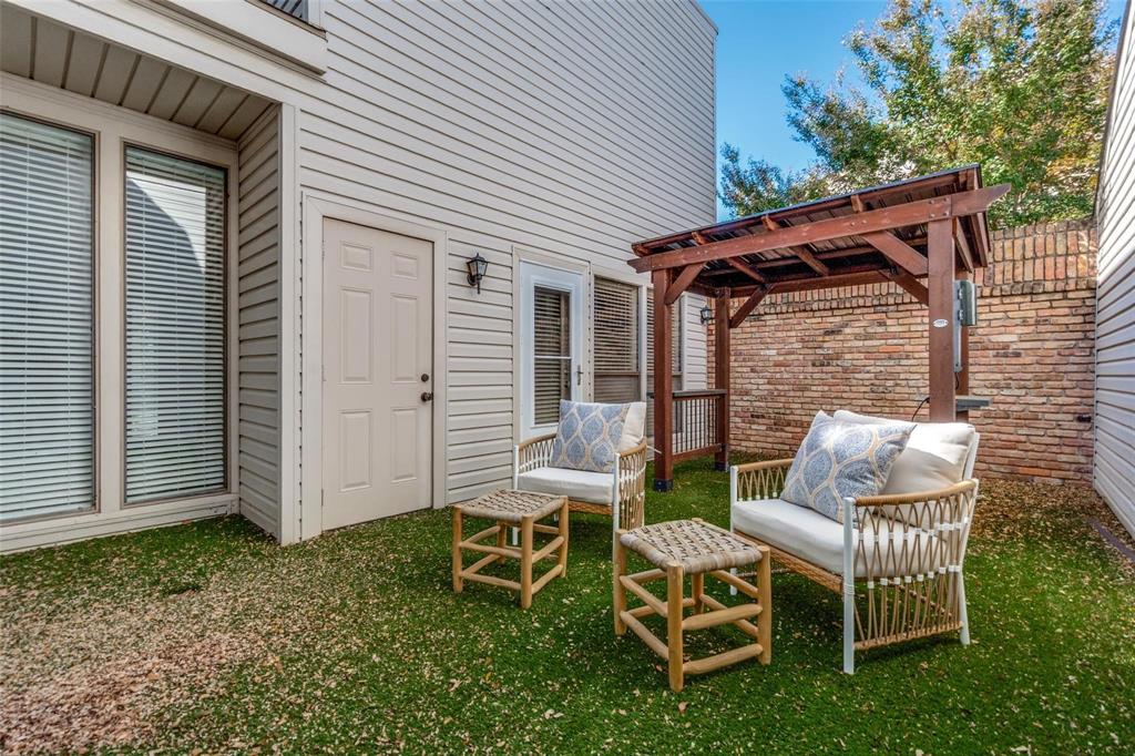 Prestonwood - Residential