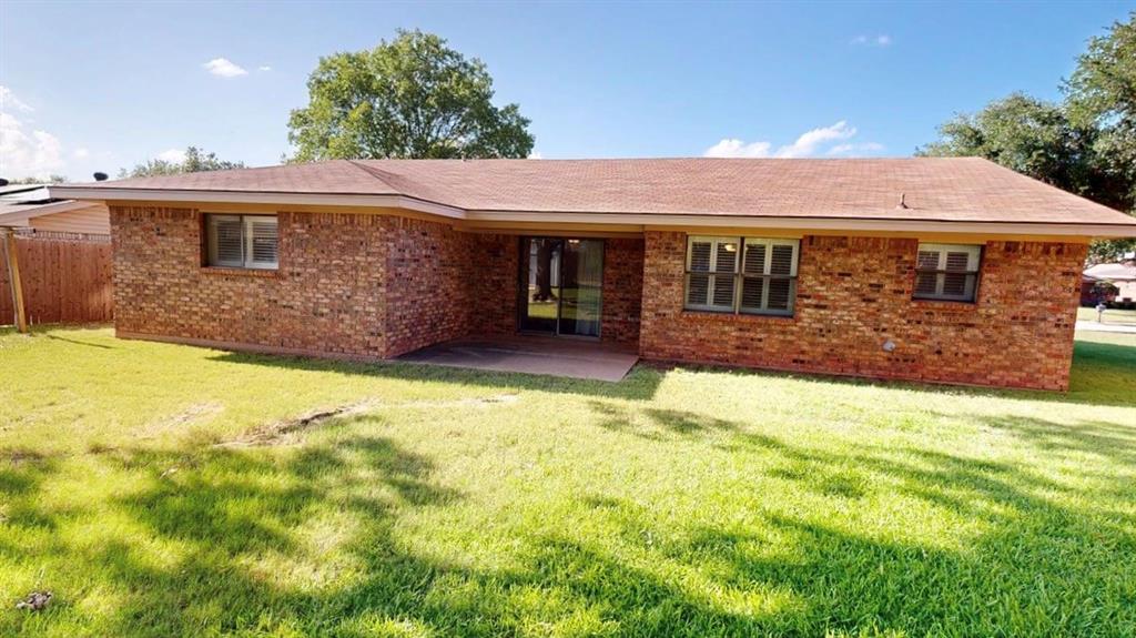 1709 Cliffside Drive