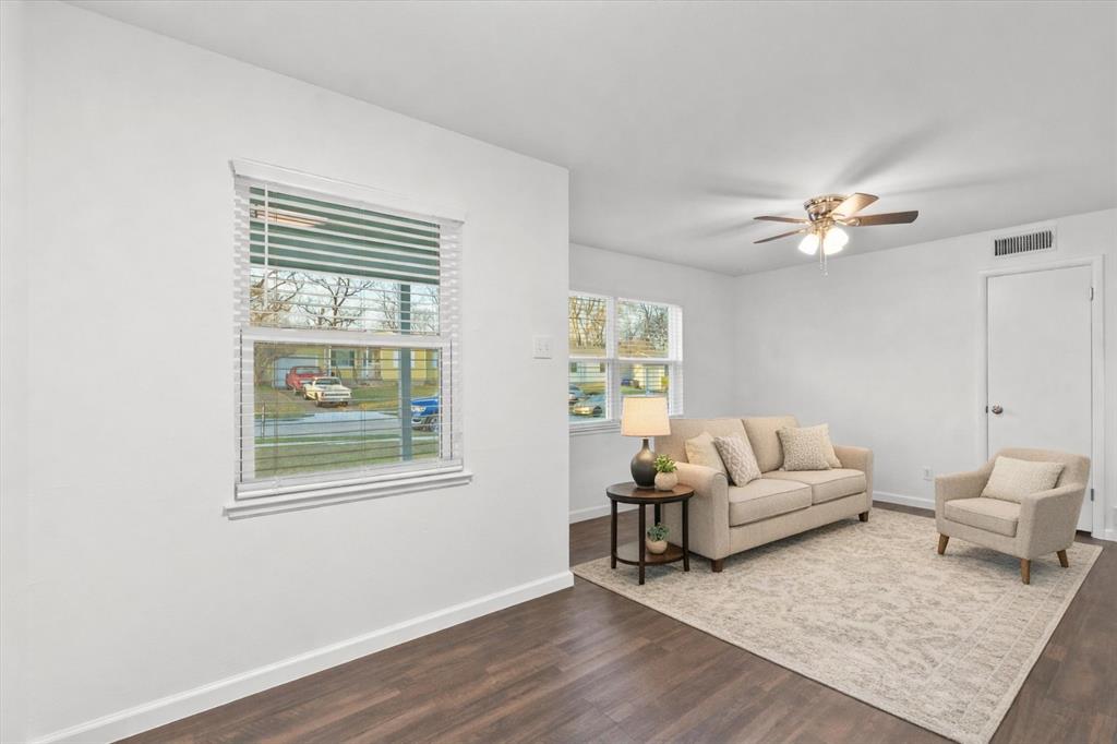 Valwood Park 02 - Residential