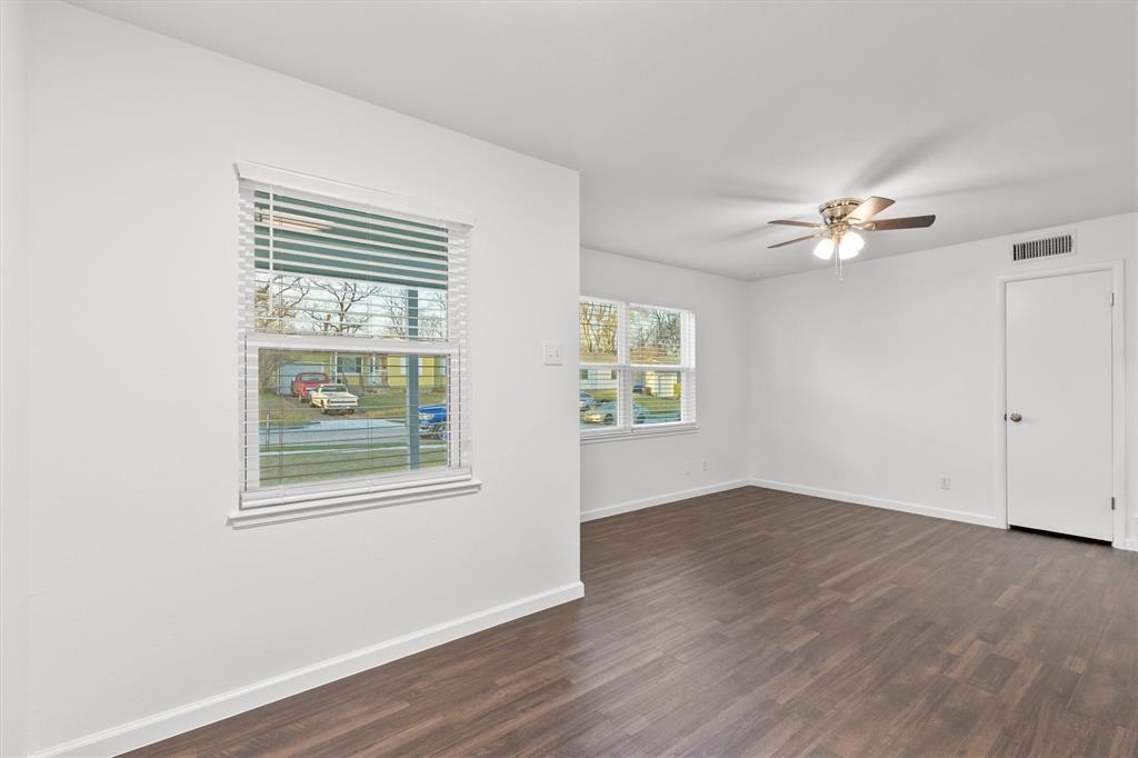 Valwood Park 02 - Residential