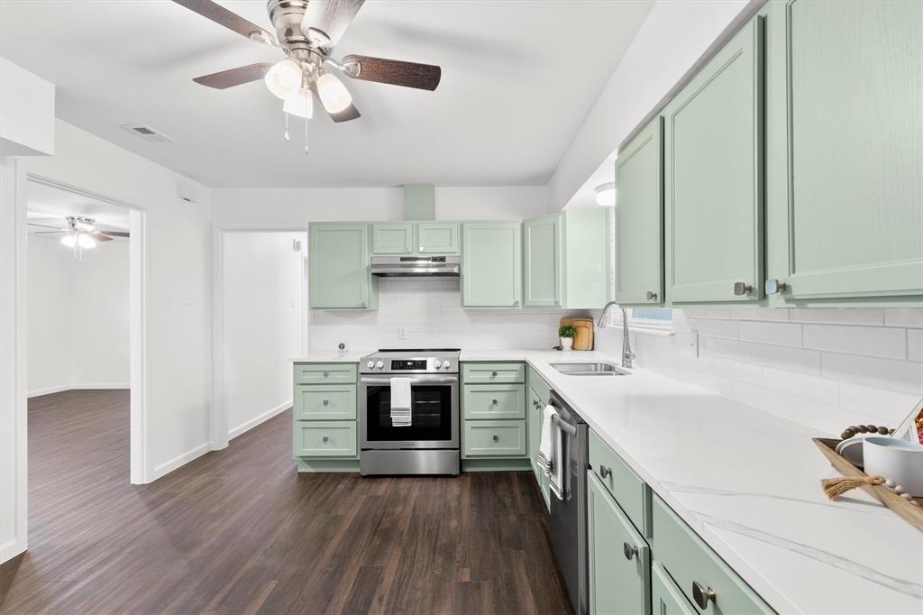 Valwood Park 02 - Residential